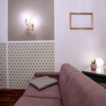 Maneki Artieri Lägenhet *