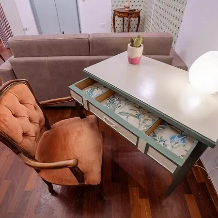 Maneki Artieri * Bologne